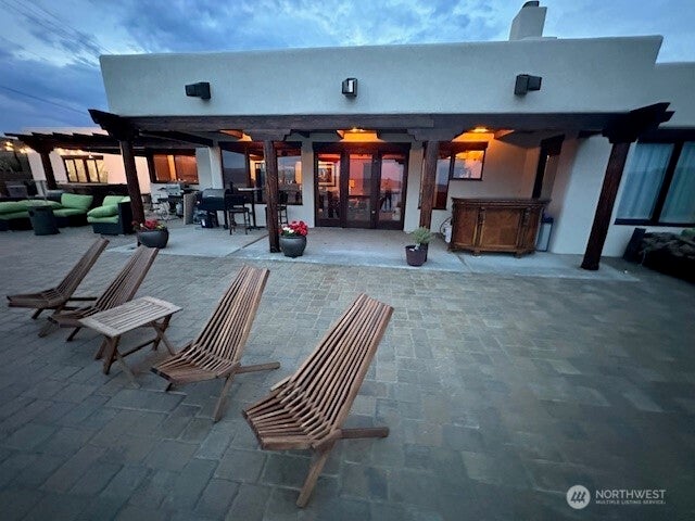 9769 crescent bar Road NW