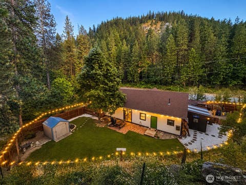 Photo of 11550 US Highway 2, Leavenworth, WA 98826 (MLS # 2555961)