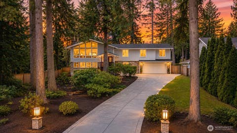 Photo of 2531 Sahalee Drive W, Sammamish, WA 98074 (MLS # 2569688)