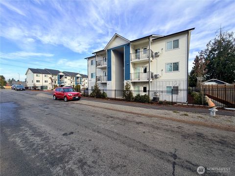 Photo of 1202 E 72nd Street, Tacoma, WA 98404 (MLS # 2471484)