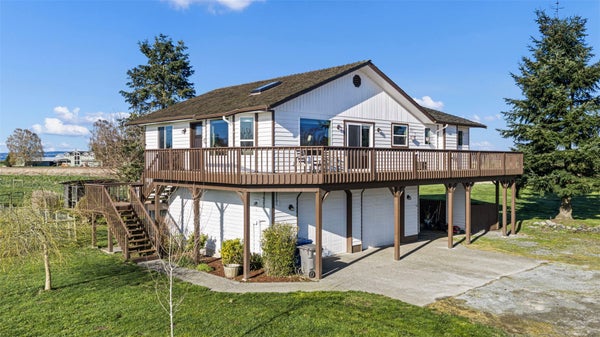 9405 THOMLE RD, STANWOOD, WA 98292 - Image c00bbc96604cf01d93ccf2a15af8f72f/1246243990