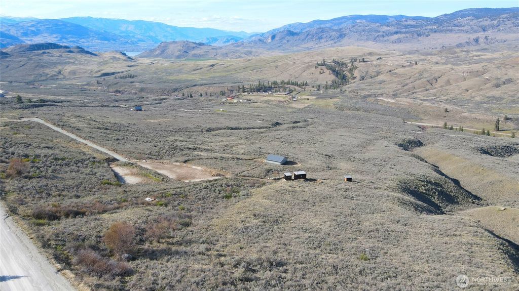 Photo of 18 Gold Rush Ridge Rd, Oroville, WA 98844 (MLS # 2500541)