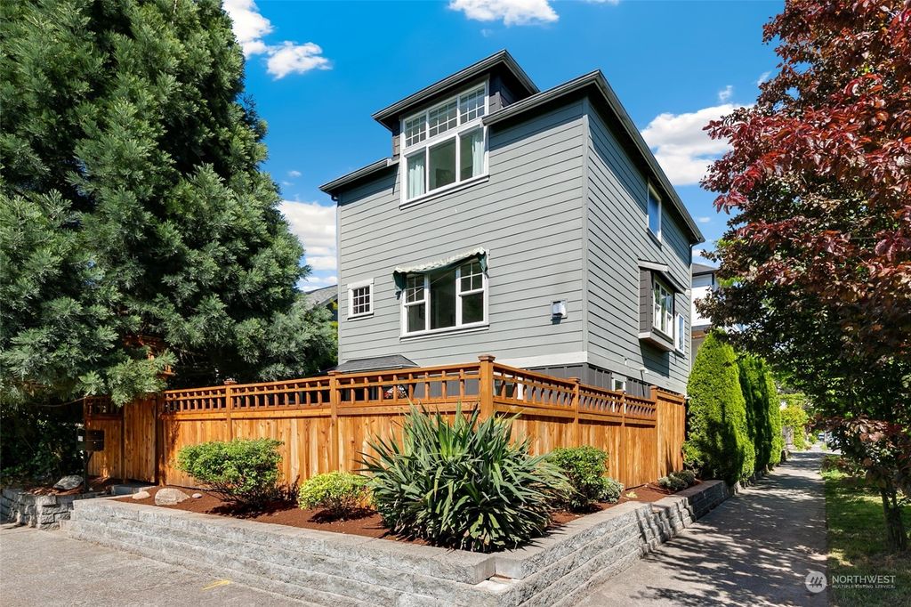 Photo of 5236 25th Avenue SW, Seattle, WA 98106 (MLS # 2240287)