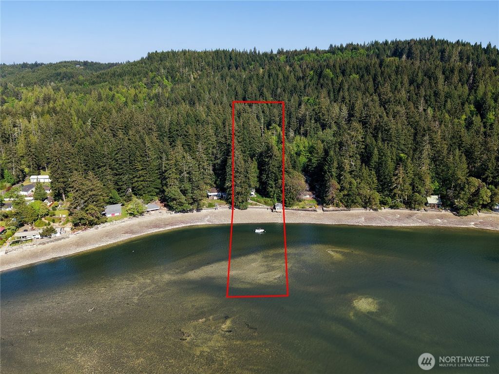 Photo of 13861 NE North Shore Road, Belfair, WA 98528 (MLS # 2496141)