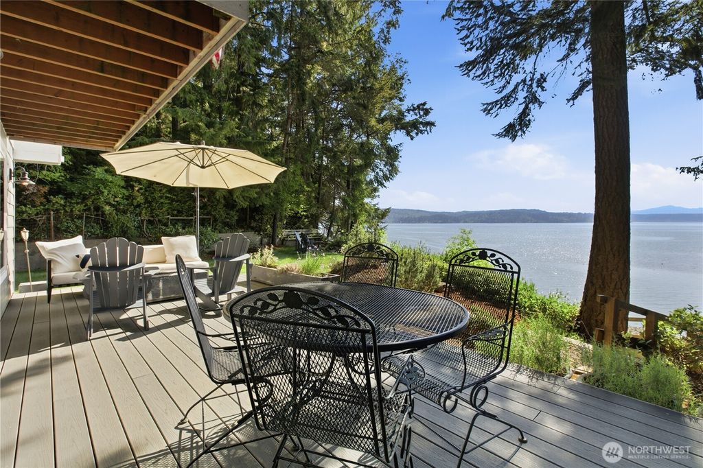 Photo of 13861 NE North Shore Road, Belfair, WA 98528 (MLS # 2496141)