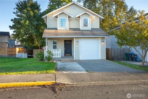 Photo of 3310 Rosewood Street, Mount Vernon, WA 98273 (MLS # 2444366)