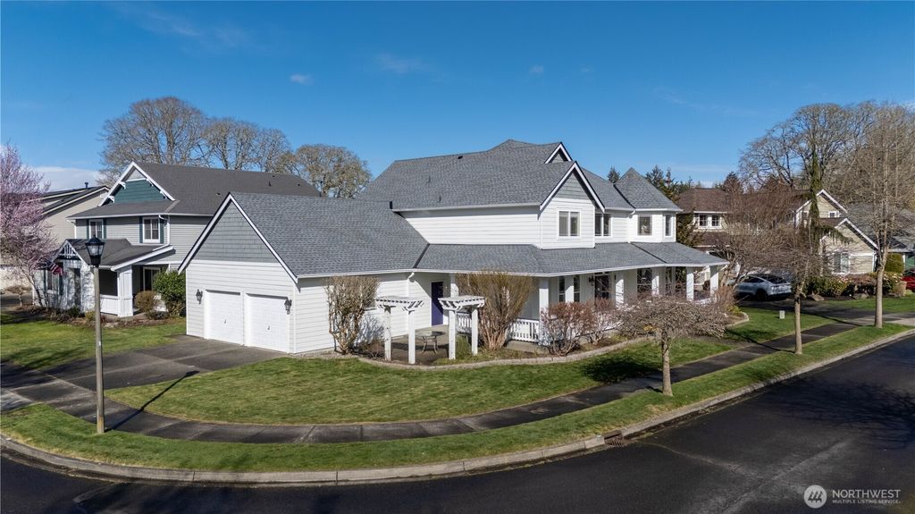 Photo of 2194 Forrest Place, Dupont, WA 98327 (MLS # 2491772)