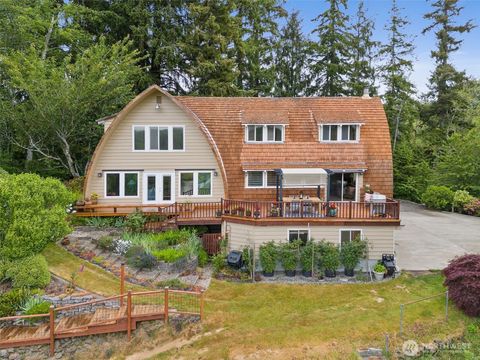 Photo of 1508 Bloomhardt Road, Raymond, WA 98577 (MLS # 2485299)