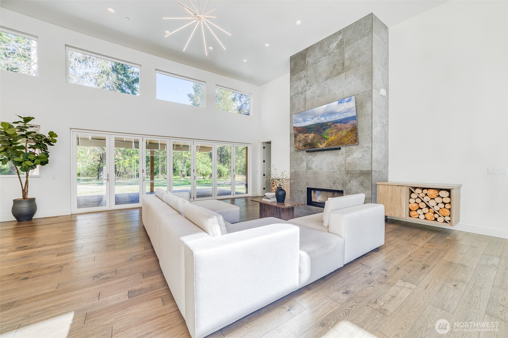 24608 158th Avenue E