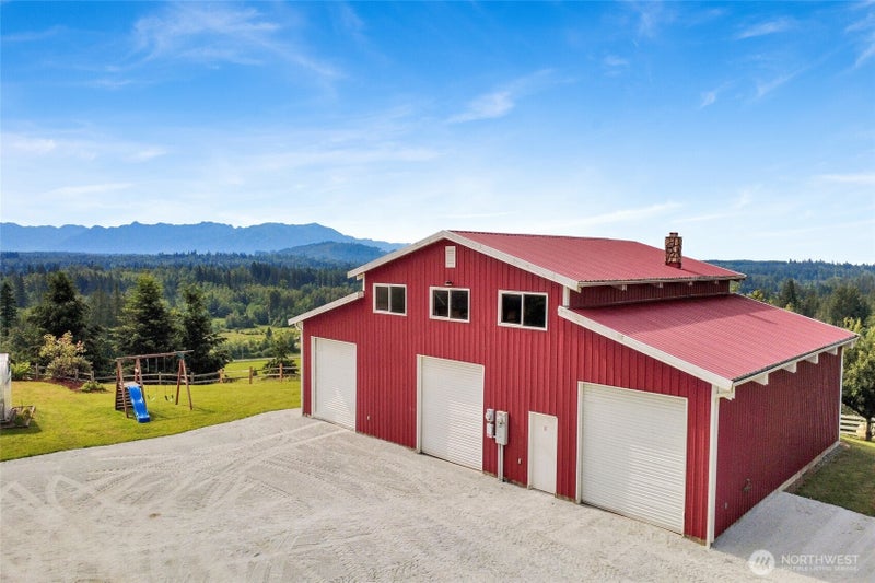 18077 Fox Hollow Lane