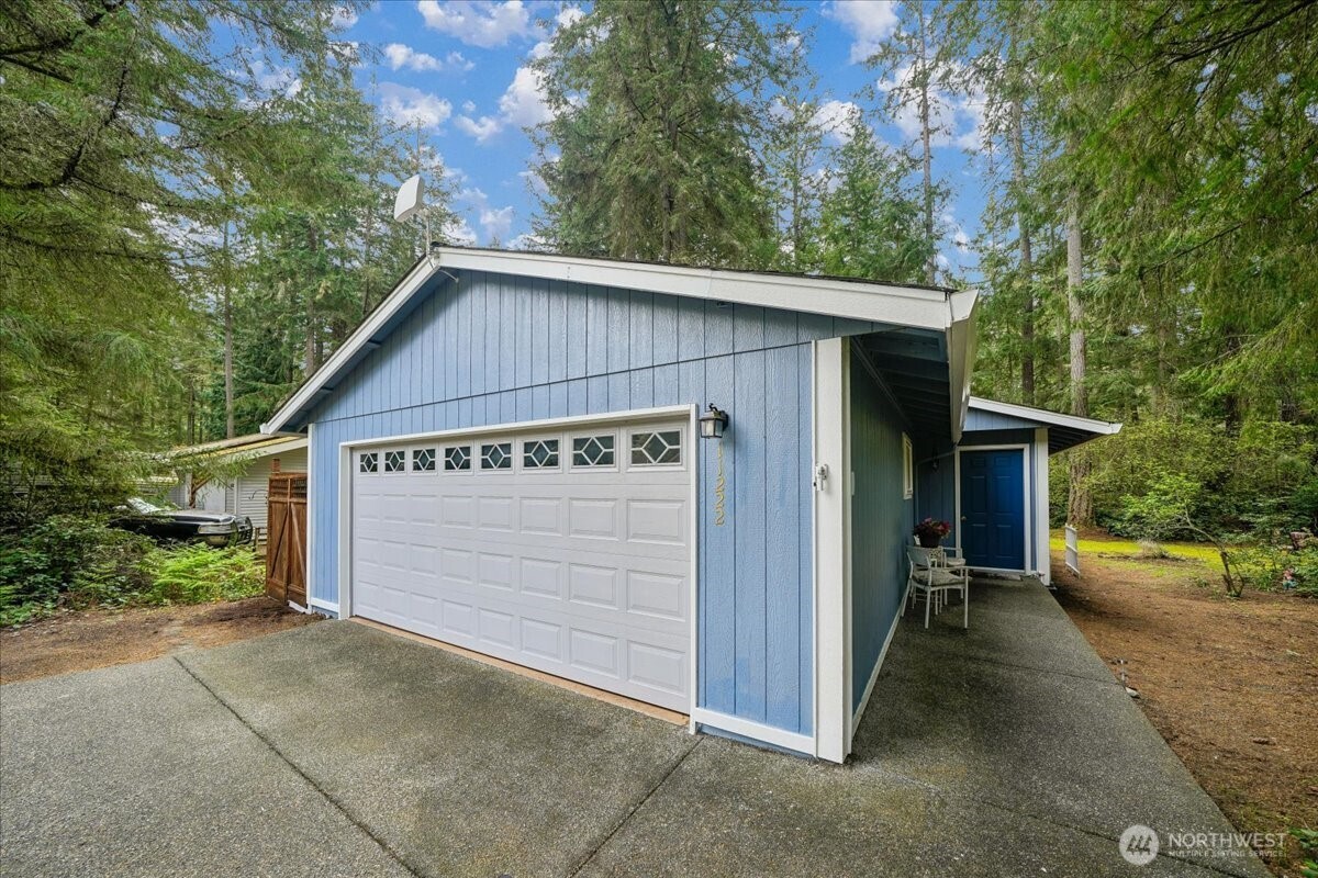 11222 Country Club Place