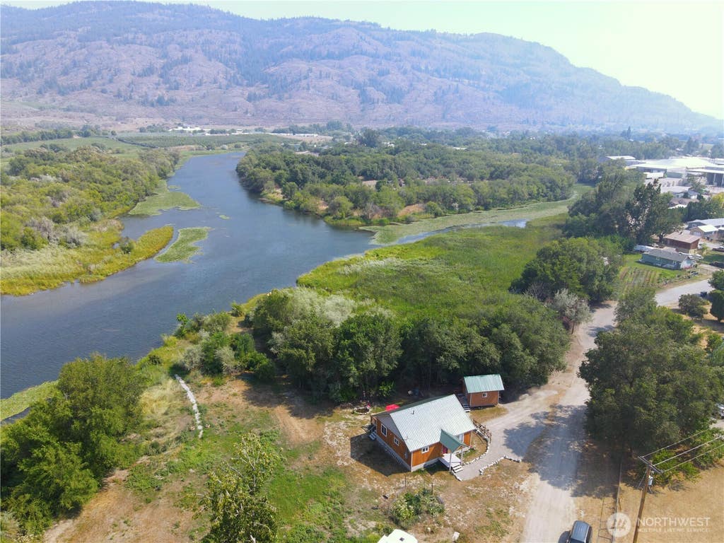 Photo of 1511 Alder Street, Oroville, WA 98844 (MLS # 2560768)