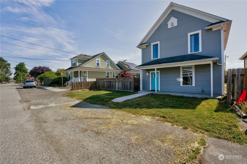 Photo of 27023 102nd Drive NW, Stanwood, WA 98292 (MLS # 2317987)