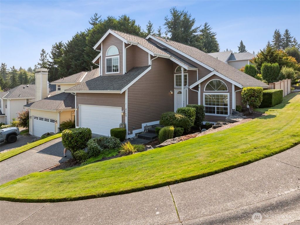 Photo of 4749 SW 314th Place, Federal Way, WA 98023 (MLS # 2428310)