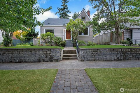 3018 N 13th Street Tacoma WA 98406