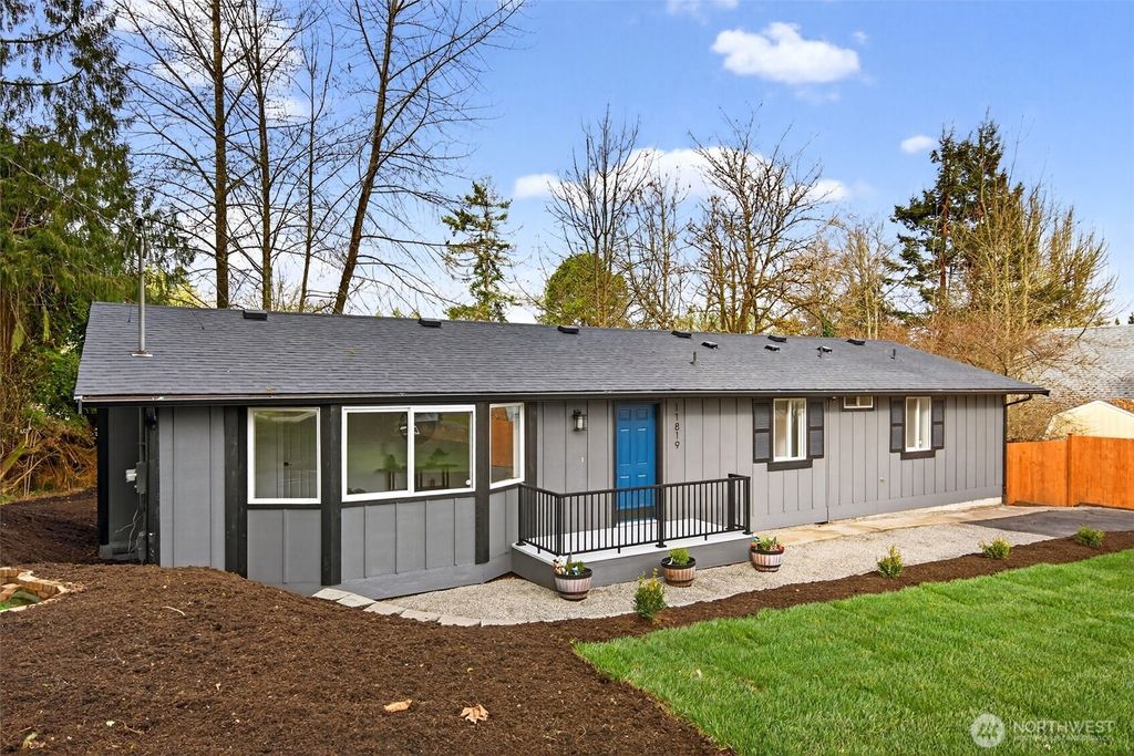 Photo of 11819 Shore View Drive SW, Olympia, WA 98512 (MLS # 2486595)