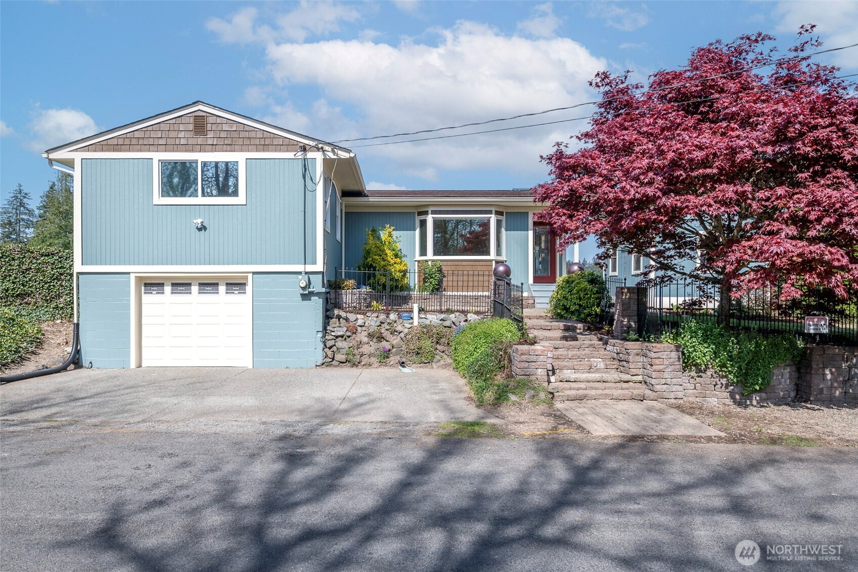 1407 Creso Road S