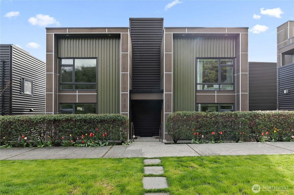 Photo of 1762 Valentine Place S, Seattle, WA 98144 (MLS # 2356043)