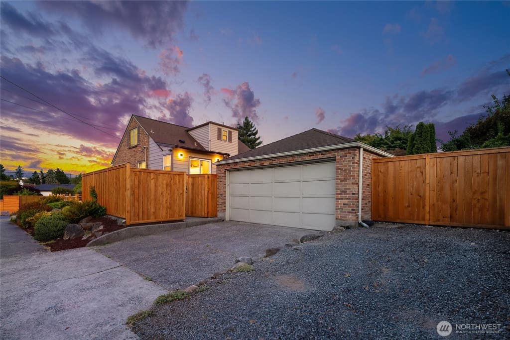 Photo of 8557 24th Avenue NW, Seattle, WA 98117 (MLS # 2552010)