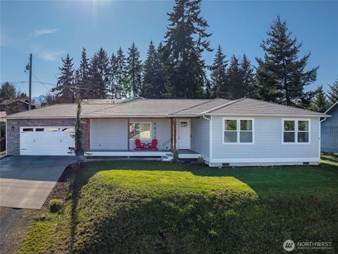 Photo of 1934 W 8th Street, Port Angeles, WA 98363 (MLS # 2486882)