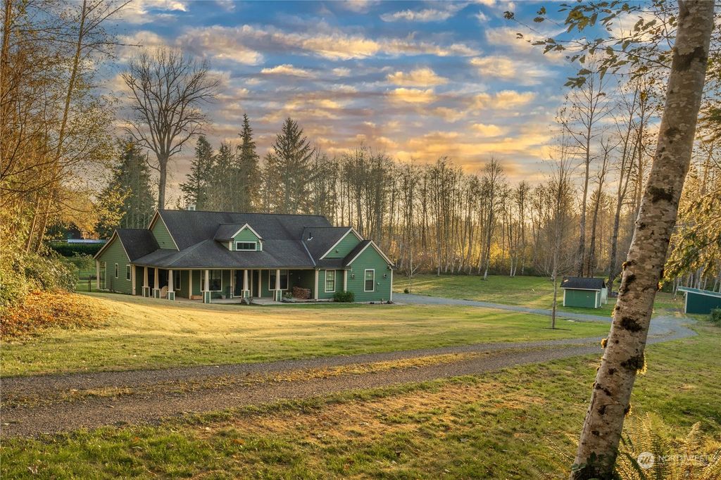 Photo of 29815 Kanaskat Kangley Road SE, Ravensdale, WA 98051 (MLS # 2032057)