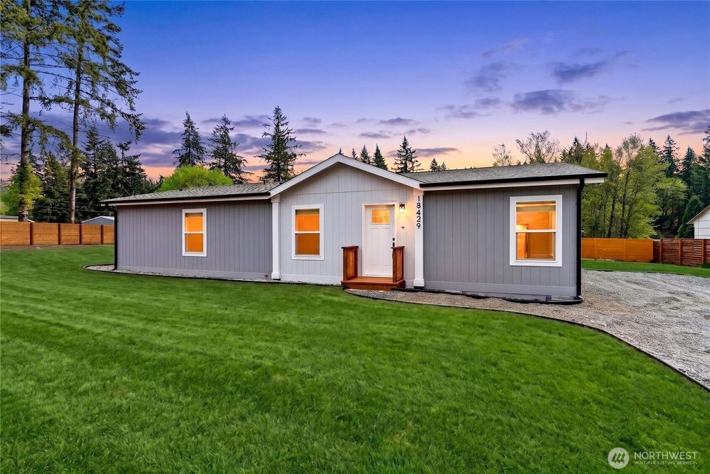 Photo of 18429 SE Covington Sawyer Road, Kent, WA 98042 (MLS # 2523217)