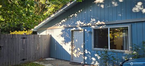Photo of 1731 Brawne Avenue NW #B, Olympia, WA 98502 (MLS # 2445898)