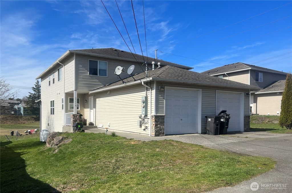 Photo of 2905 11th Street #C &amp; D, Everett, WA 98201 (MLS # 2431442)