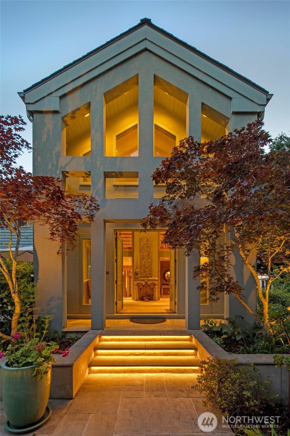 476 De Haro Lane