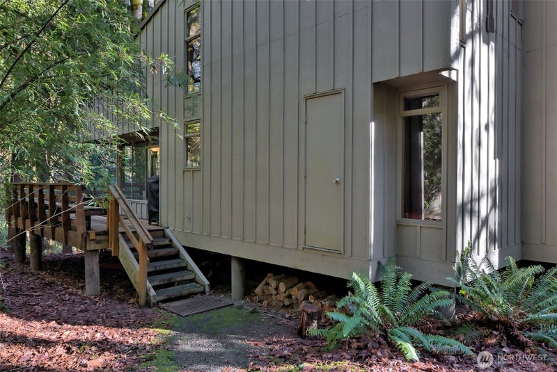 731 E Promontory Road