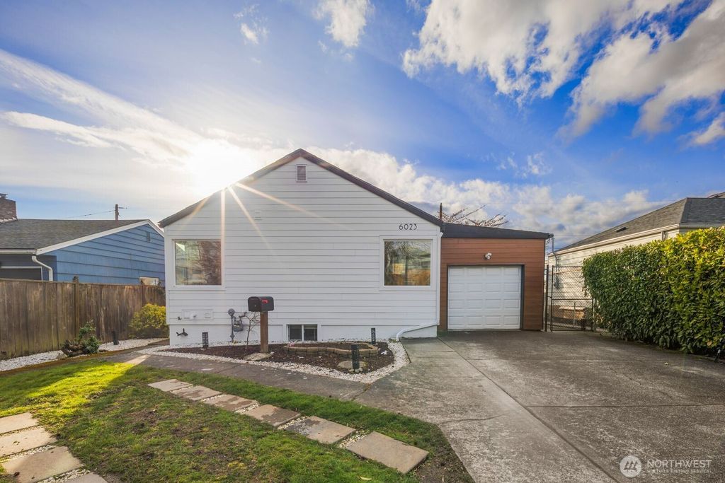 Photo of 6023 35th Avenue SW, Seattle, WA 98126 (MLS # 2494698)