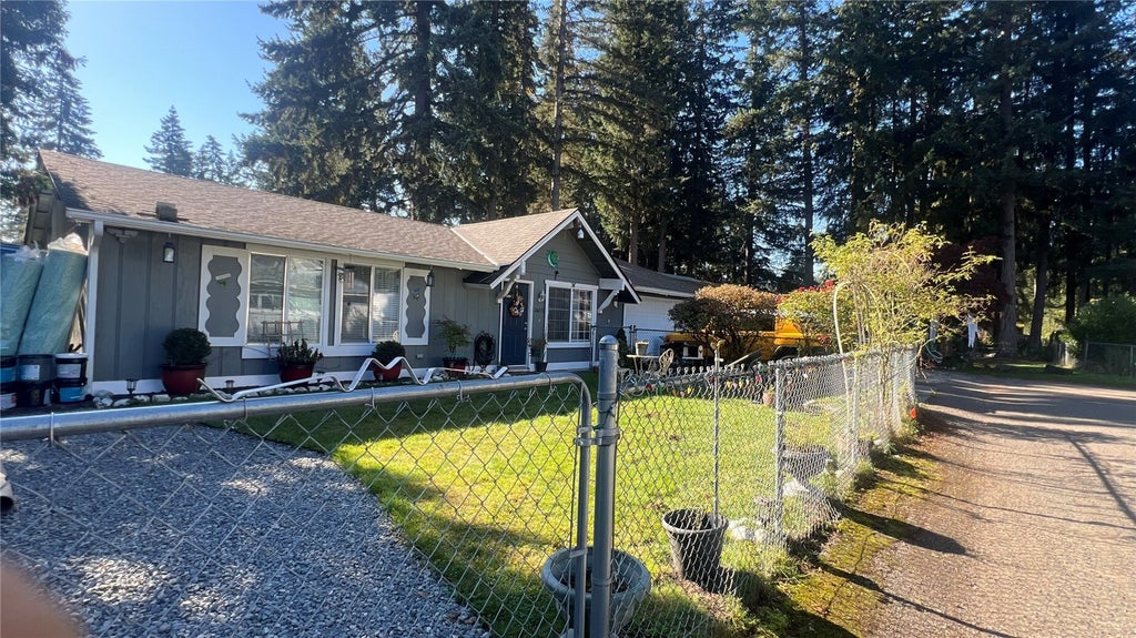 Photo of 26723 191st Place SE, Covington, WA 98042 (MLS # 2598738)