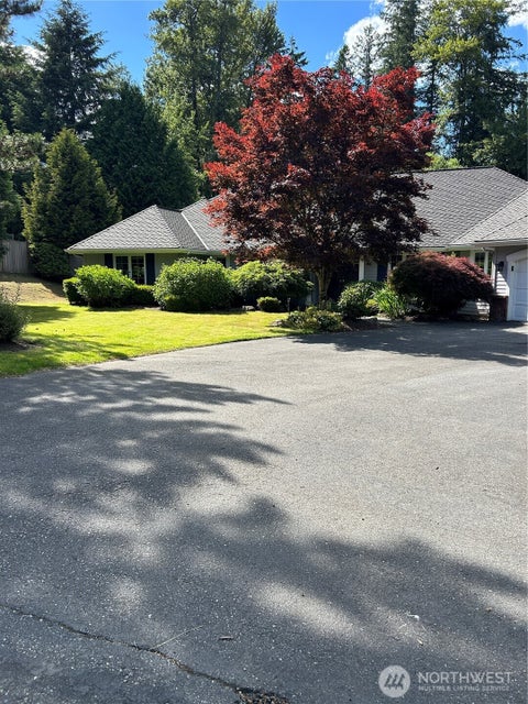 Photo of 2717 264th Court NE, Redmond, WA 98053 (MLS # 2543042)