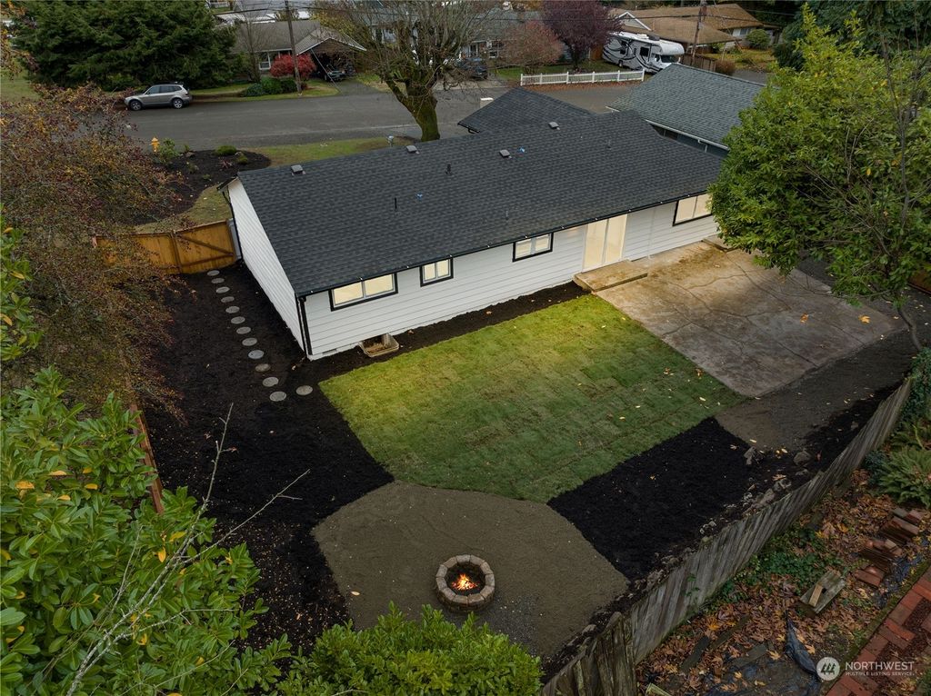 Photo of 3814 S 179th Street, SeaTac, WA 98188 (MLS # 2310197)