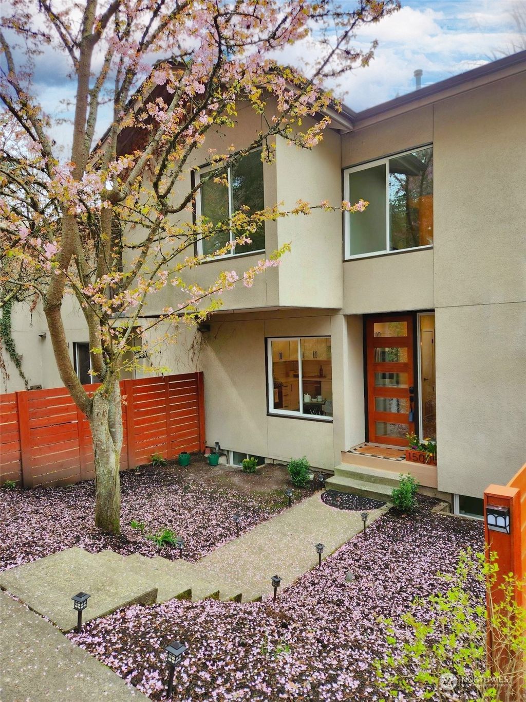 Photo of 15005 123rd Avenue NE, Kirkland, WA 98034 (MLS # 2037669)