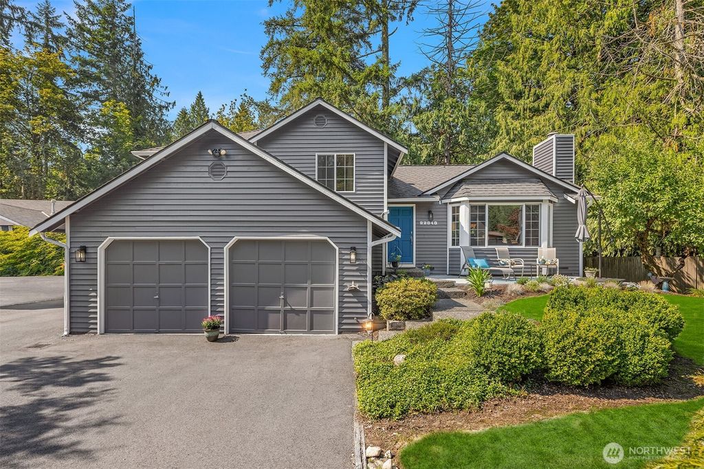Photo of 22848 NE 26th Street, Sammamish, WA 98074 (MLS # 2423052)