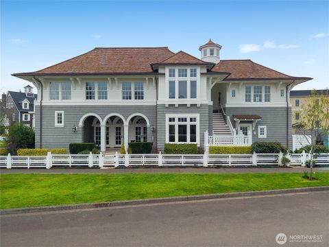 Photo of 7 E Myrtle Lane, Pacific Beach, WA 98571 (MLS # 2517604)