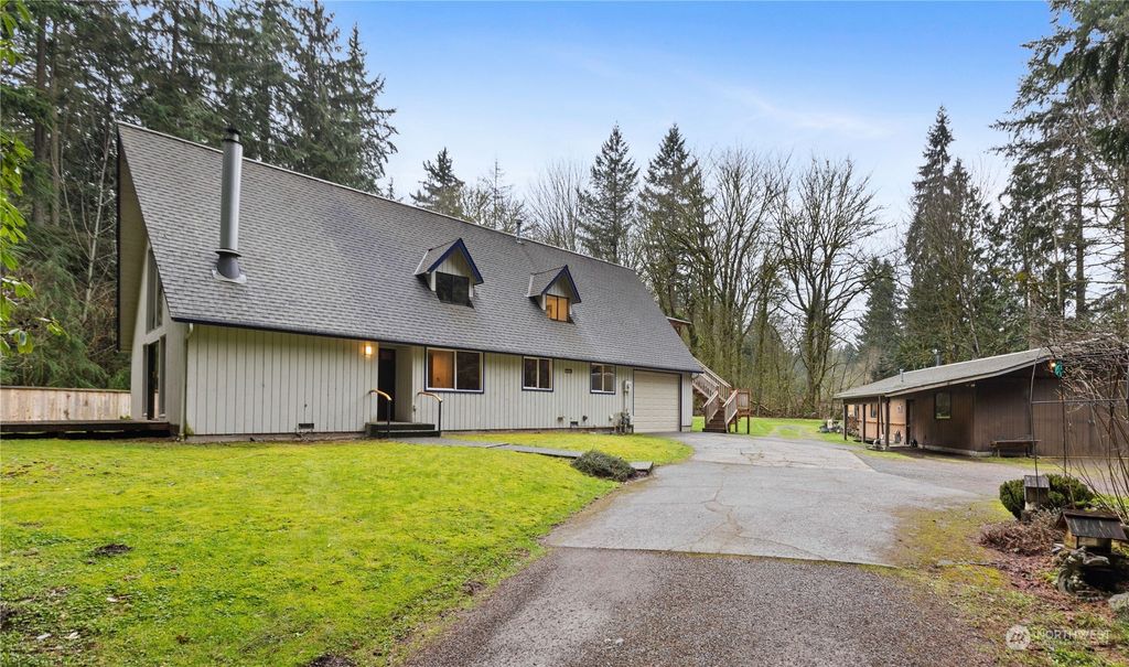 Photo of 17633 167th Avenue NE, Woodinville, WA 98072 (MLS # 2196642)