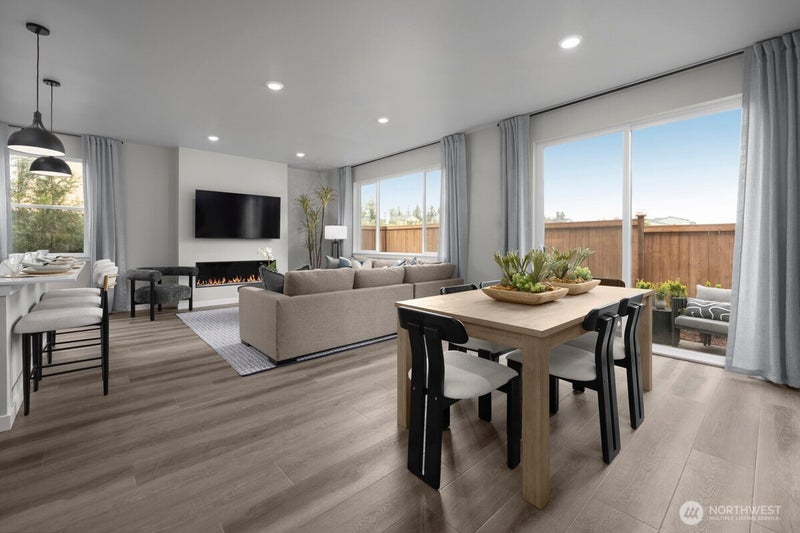 8336 42nd Street NE SR32