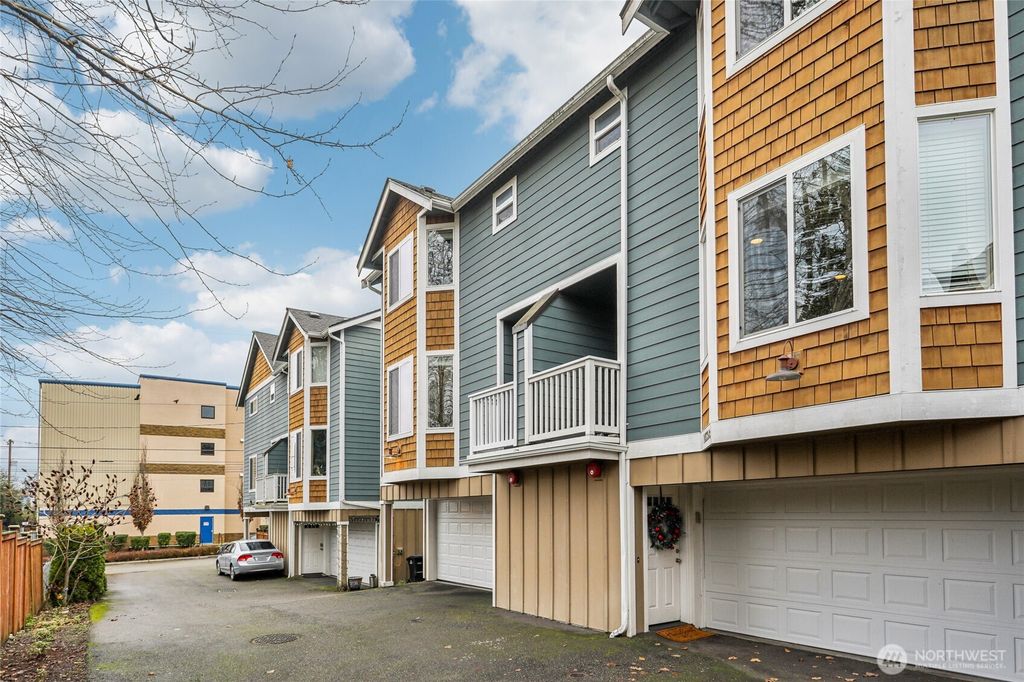 Photo of 14539 32nd Avenue NE #A, Shoreline, WA 98155 (MLS # 2468644)