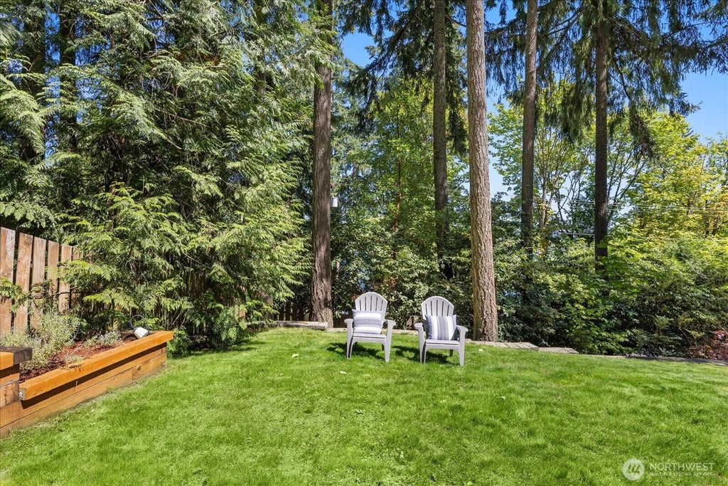 Photo of 2035 West Lake Sammamish Parkway SE, Bellevue, WA 98008 (MLS # 2576457)
