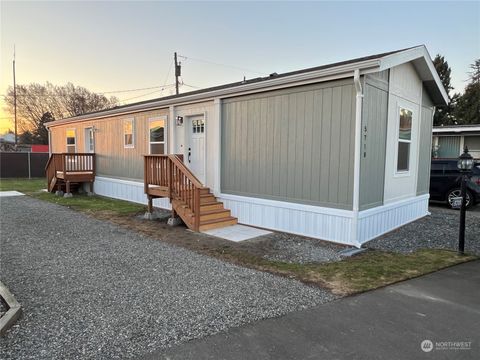 5718 112th Avenue Ct E 37 Puyallup WA 98372