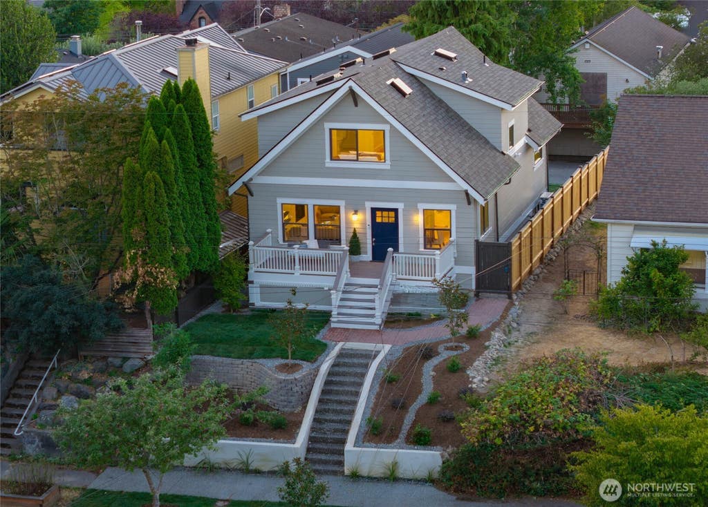 Photo of 7717 2nd Avenue NE, Seattle, WA 98115 (MLS # 2571765)