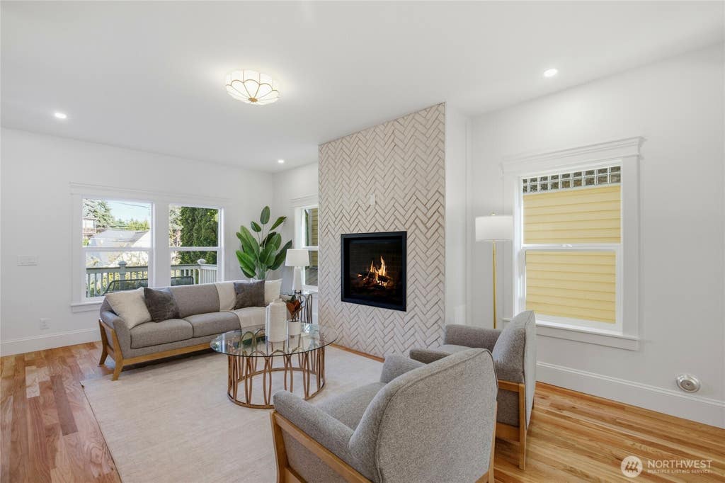 Photo of 7717 2nd Avenue NE, Seattle, WA 98115 (MLS # 2571765)