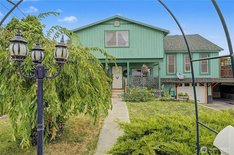 122 SE 3rd Avenue