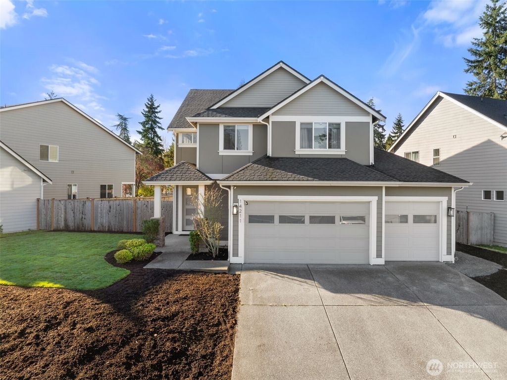 Photo of 14211 34th Avenue S, Tukwila, WA 98168 (MLS # 2454939)