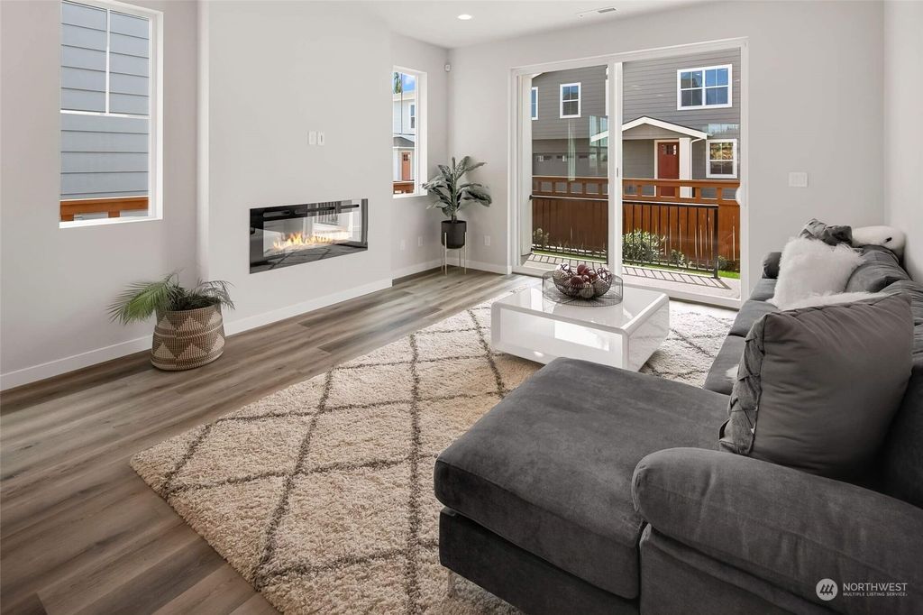 Photo of 538 SW 97th Place #69, Seattle, WA 98106 (MLS # 2326666)