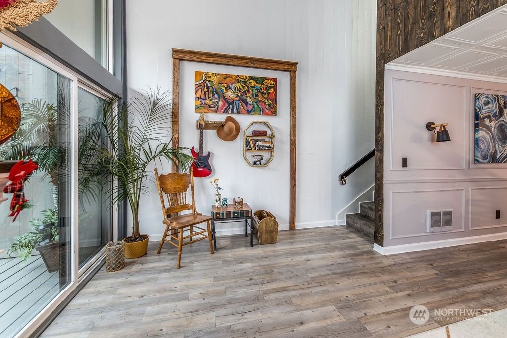 Photo of 13835 NE 69th Street #685, Redmond, WA 98052 (MLS # 2024358)