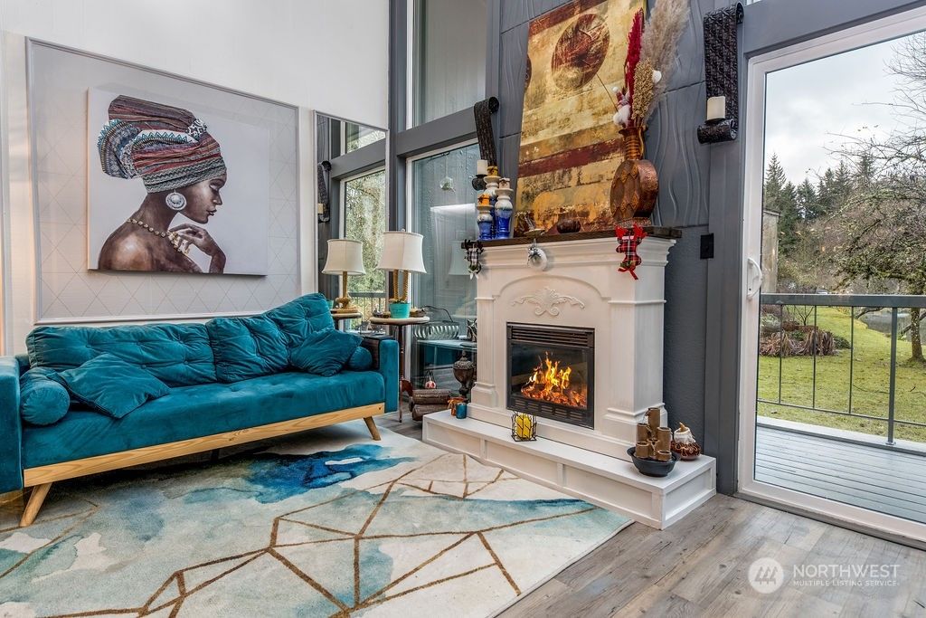 Photo of 13835 NE 69th Street #685, Redmond, WA 98052 (MLS # 2024358)