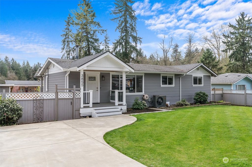 Photo of 3855 S 312th Street, Auburn, WA 98001 (MLS # 2217704)